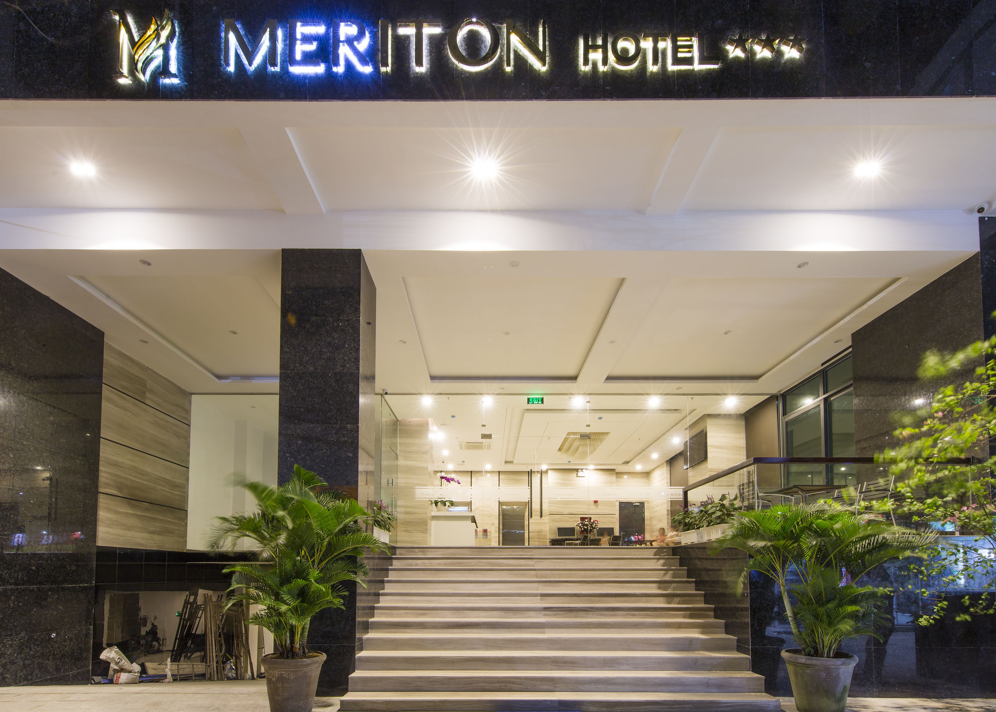 Meriton Hotel נה טראנג מראה חיצוני תמונה